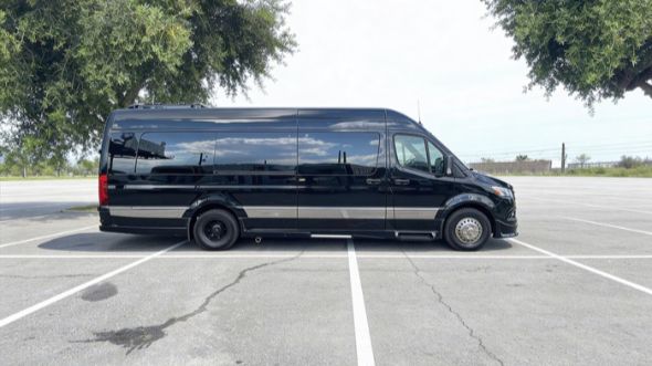 sprinter limousine st louis