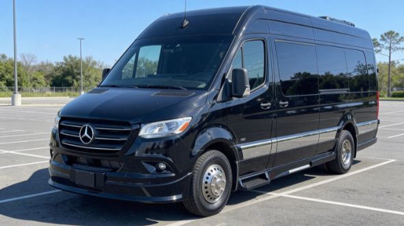 st louis 8 passenger sprinter van